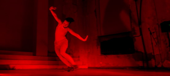 Перформанс лаборатории «Советский жест» танцевального кооператива «Айседорино горе»